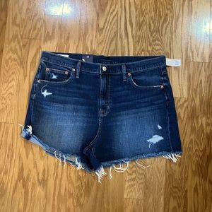 GAP 4” Short size 35/20 R